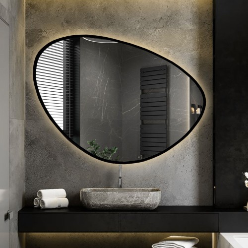 Zrcadlo nepravidelného...