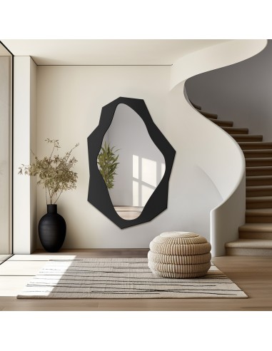 Dekorativní zrcadlo v ostrém...