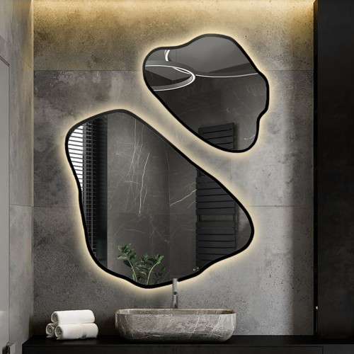 Sada zrcadel nepravidelného...