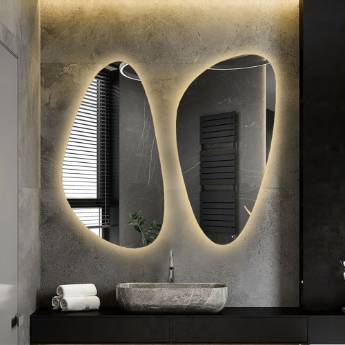 Sada dvou zrcadel...