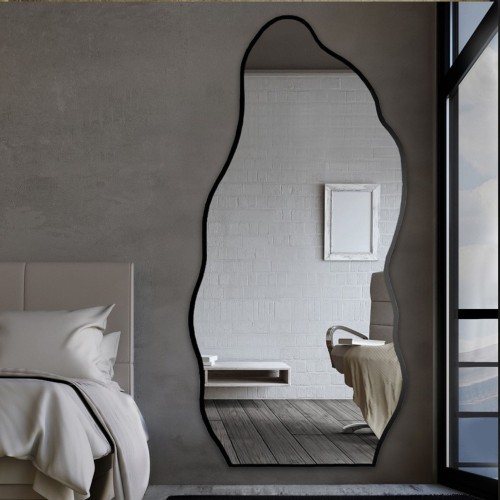 Zrcadlo s organickým tvarem...