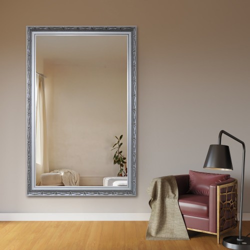 Zrcadlo v ozdobném...