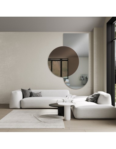 Půloválné zrcadlo s kulatou hnědou...