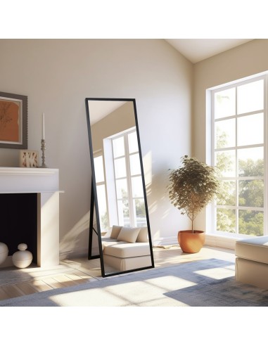 Stojací zrcadlo do šatny v tenkém...