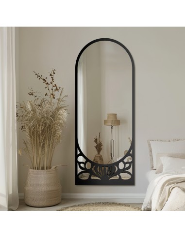 Polovalné zrcadlo s prolamovaným...