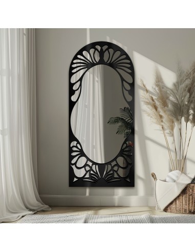 Polovalné zrcadlo s prolamovaným...