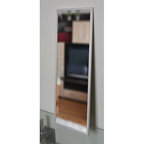 Zrcadlo v jemném ozdobném... 2