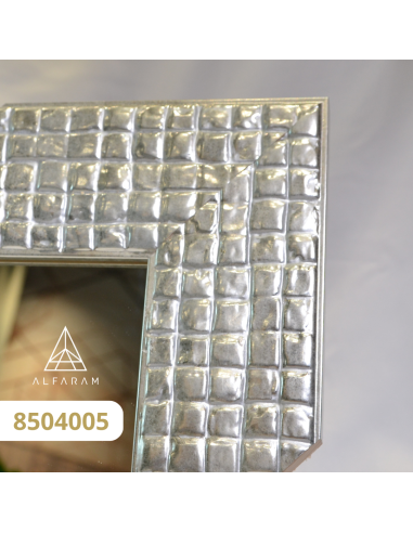 Zrcadlo v dřevěném rámu – 8504 –...