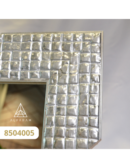 Zrcadlo v dřevěném rámu – 8504 – barva rámu na výběr