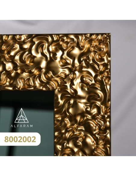 Luxusní nástěnné zrcadlo se zlatým rámem a postaršeným zrcadlovým sklem – 8002002 – JULIA SILVER