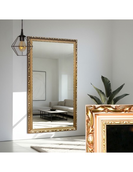 Zrcadlo ve zlatém ozdobném dřevěném rámu - 5004003