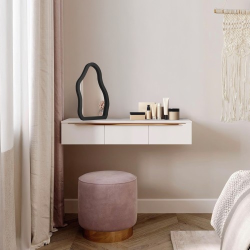 Kosmetické zrcátko v černém...