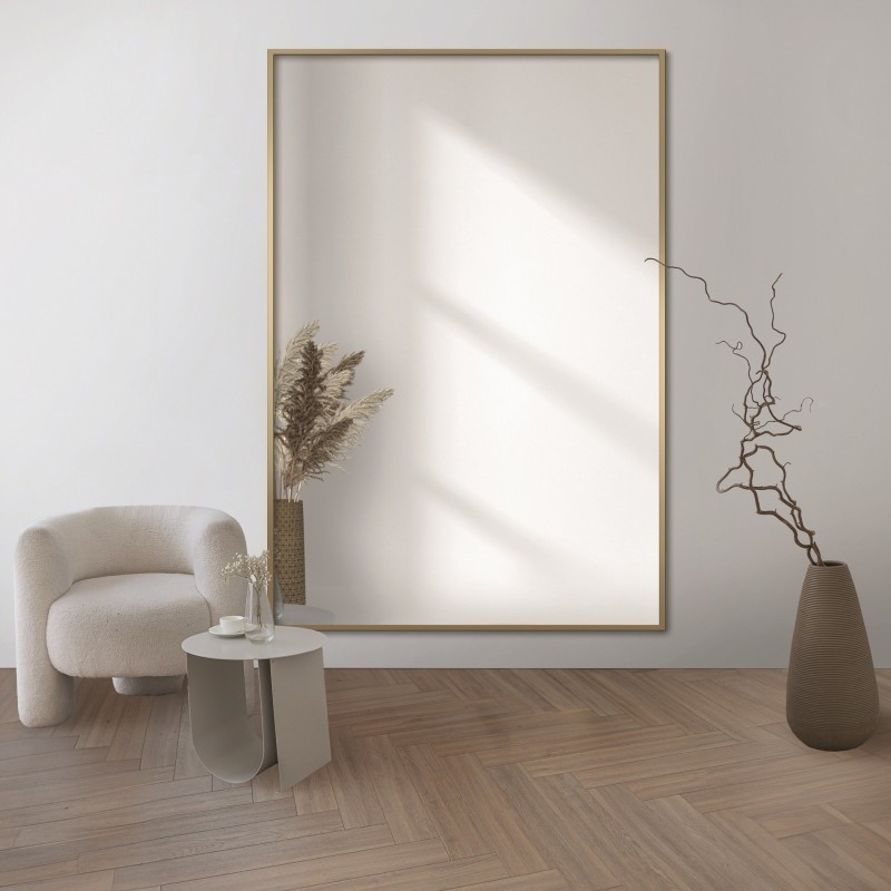 Obdélníkové zrcadlo v minimalistickém zlatém rámu 1201