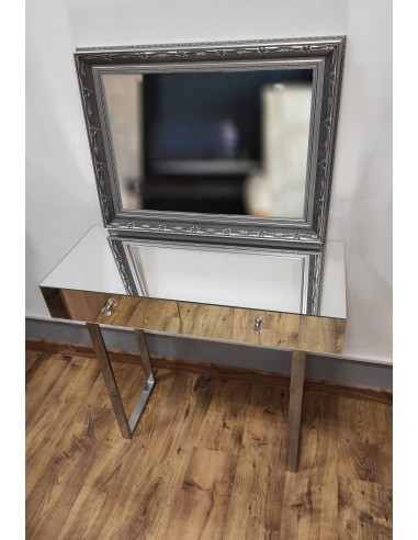 Zrcadlová konzolová toaleta se... Zrcadlová konzolová toaleta se...