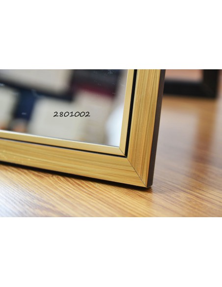 Zrcadlo v jemném ozdobném dřevěném rámu - 2801 - barva rámu podle vašeho výběru