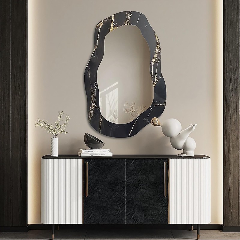 Nepravidelné zrcadlo na černo-zlatém mramoru – MARBLE NOCTO