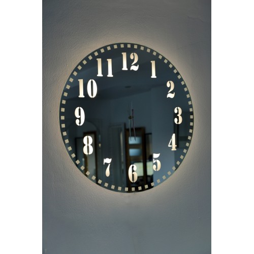 Zrcadlové nástěnné hodiny s...