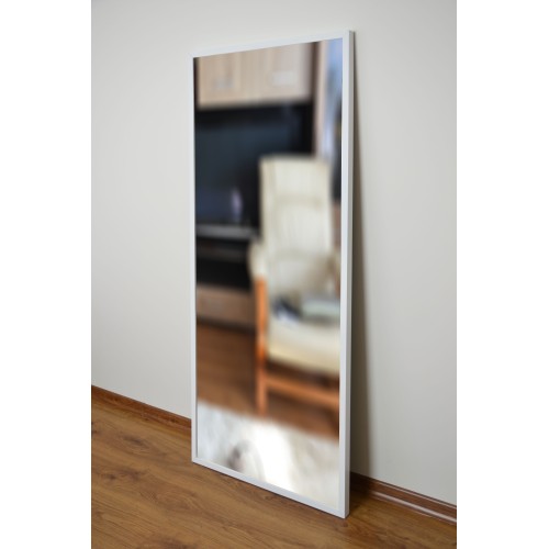 Zrcadlo v jednoduchém... 2