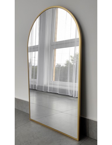 Poloviční oválné zrcadlo ve zlatém...