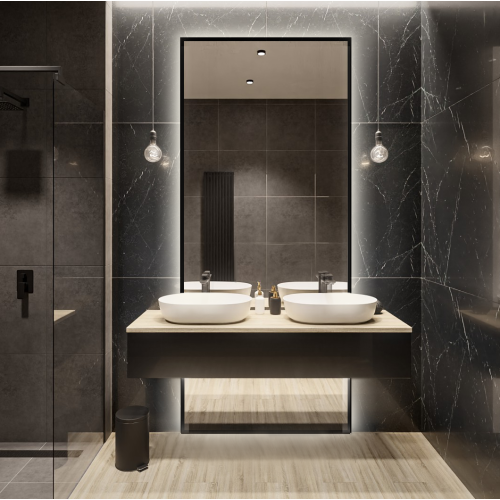 Zrcadlo v černém rámu na...