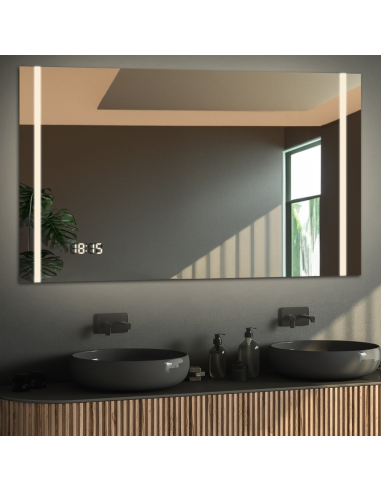 Koupelnové obdélníkové zrcadlo s... Koupelnové obdélníkové zrcadlo s...