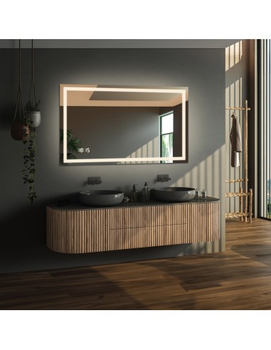 Koupelnové obdélníkové zrcadlo s... Koupelnové obdélníkové zrcadlo s...