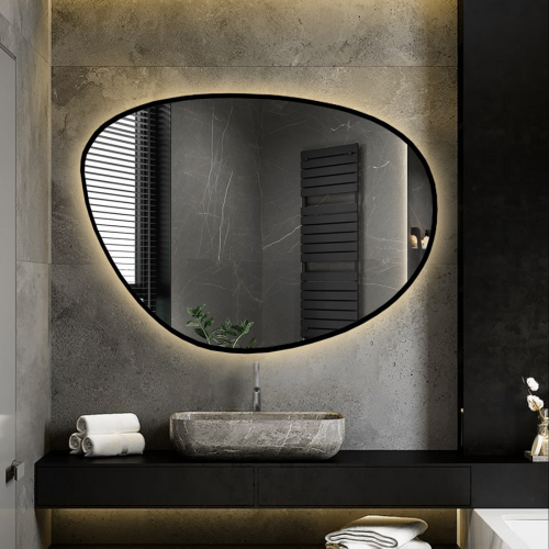 Zrcadlo nepravidelného...