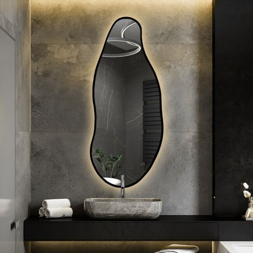 Zrcadlo s organickým tvarem...